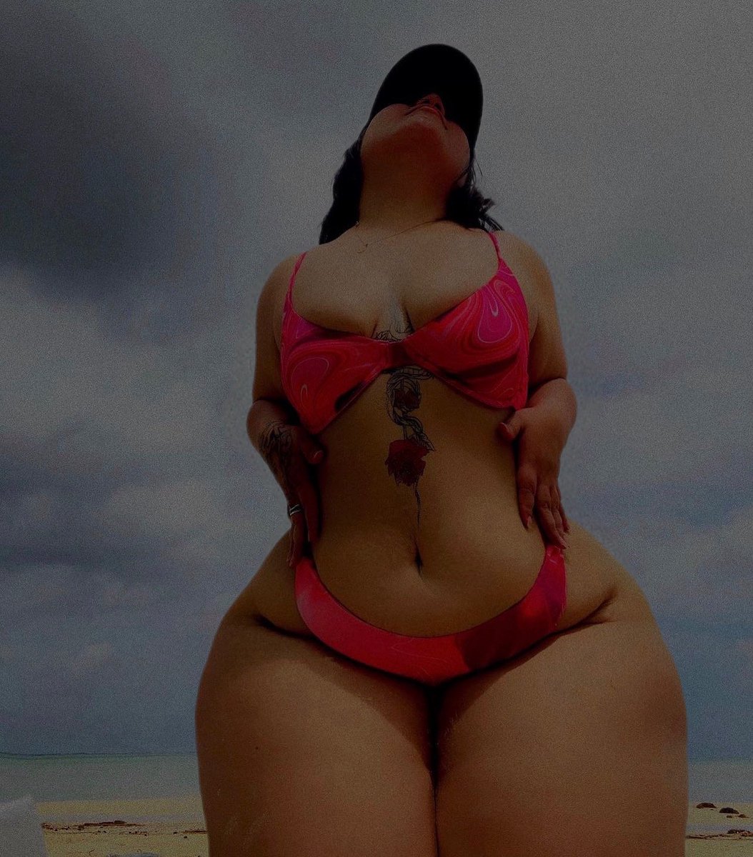 SoichyNono's tweet image. Kinda forgot who I was for a couple of ratchet bitches 🫶🏼