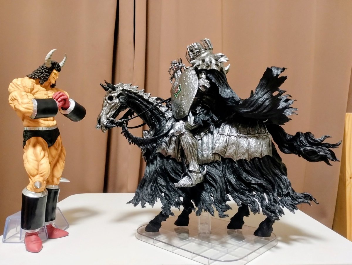 xo5589's tweet photo. バッファローマン🐂vs髑髏の騎士☠
岩倉造形ここに極まれり
#キン肉マン
#ベルセルク
#一番くじ
#ラストワン https://t.co/CbmoaK2msF