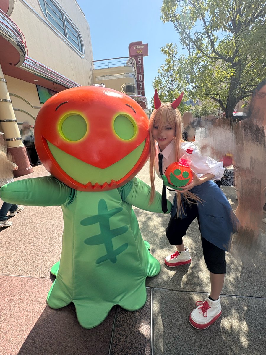 スマイリー - অনুসন্ধান / X