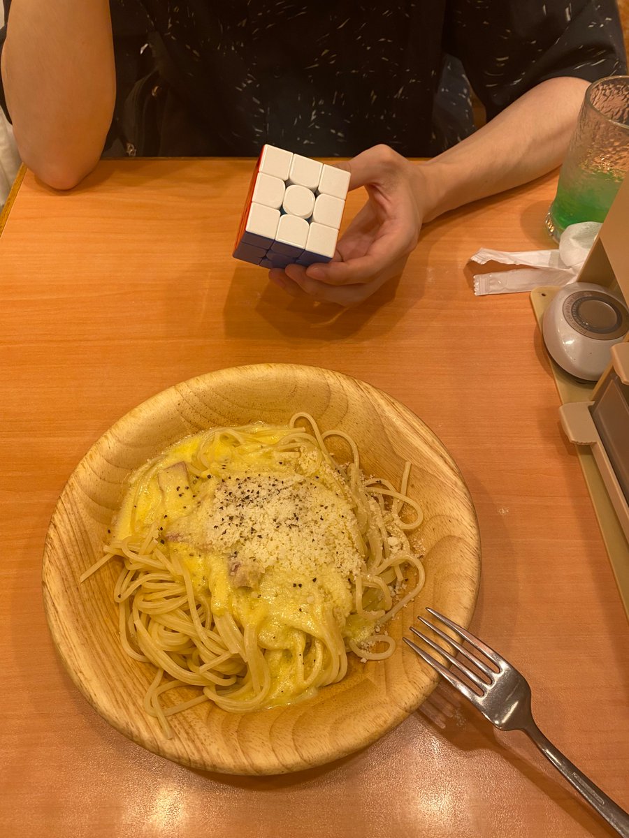 zbller's tweet photo. 悪牛さんとCuber Faire Tokyo 2025 https://t.co/78TDocd67G