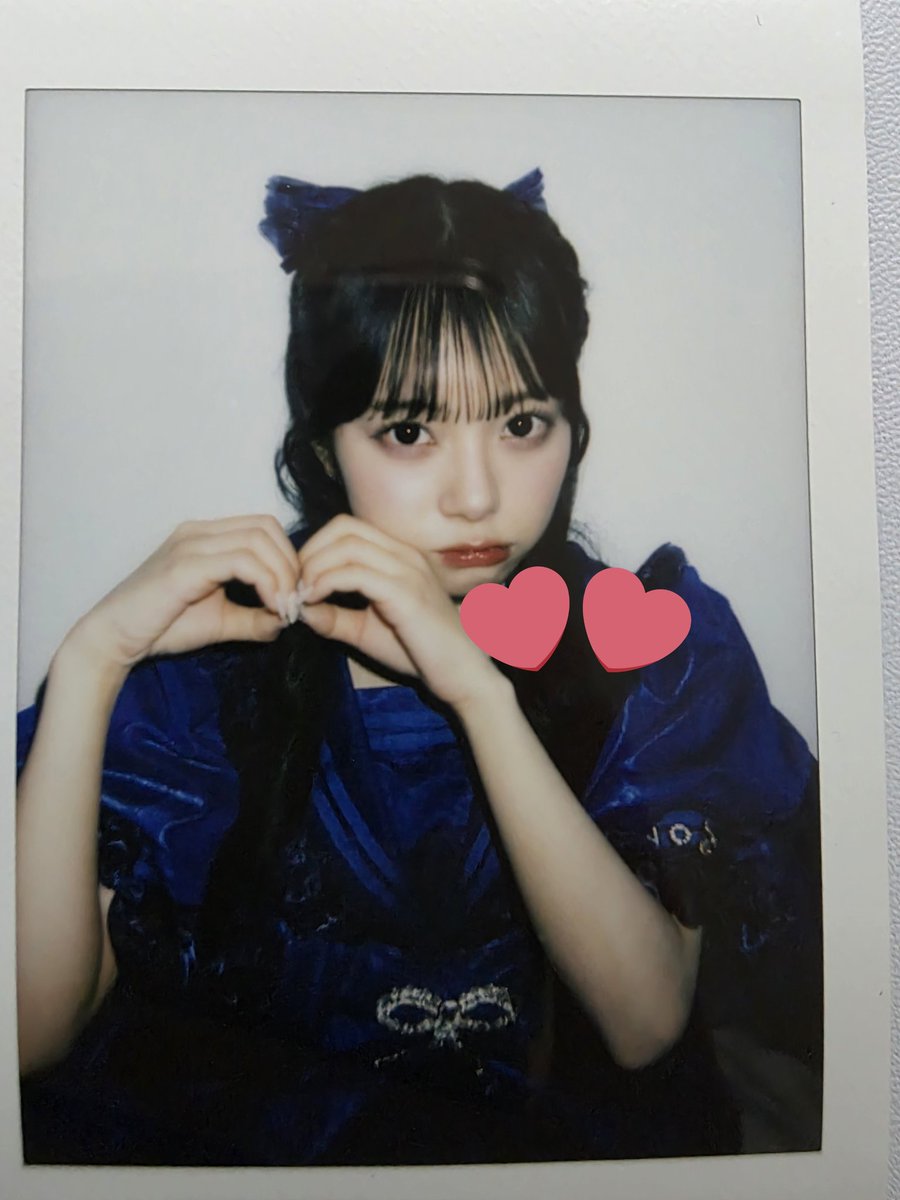 彩乃と初めてのトークポート☺️
緊張しすぎて見せようとしてた仙台のピカチュウは終わった後床に転がってるのに気付きました🤣
あのチェキのポーズも聞いたから次はそれで撮れたらいいなぁ☺️
とっても幸せな1分間でした！ありがとう🙂‍↕️💙
会話はALTに！🤍
#きゅーすと 
#増田彩乃