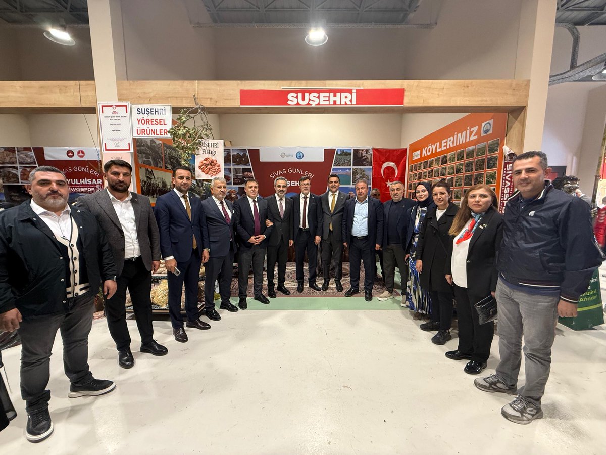 BozkusSuat's tweet photo. 16. Sivas Tanıtım Günlerine @atasehirakparti İlçe Başkanımız @burakcifci34 Başkanlığında katılım sağladık. Sivas Platform Bşk. İstanbul Mv Kıymetli Başkanımız @bbismailerdem ve yönetimine İstanbul’da Sivas’ın kadim kültürünü ve yöresel değerlerini tanıttıkları için teşekkür ederiz.
@abdullahozdemir 
@halimaksu 
@nevzatyucetr