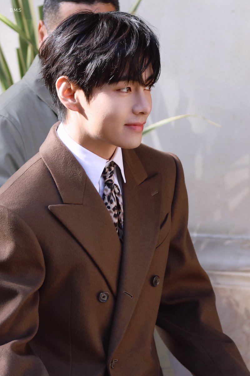 ByMySide_KookV tweet picture