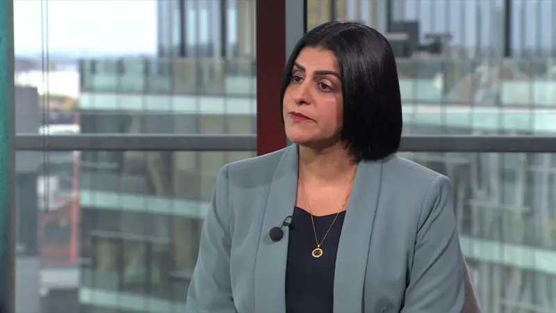 #UKKontradictions
House Negroes Extraordinaire
*
🪭🪭🪭🔥🔥🔥