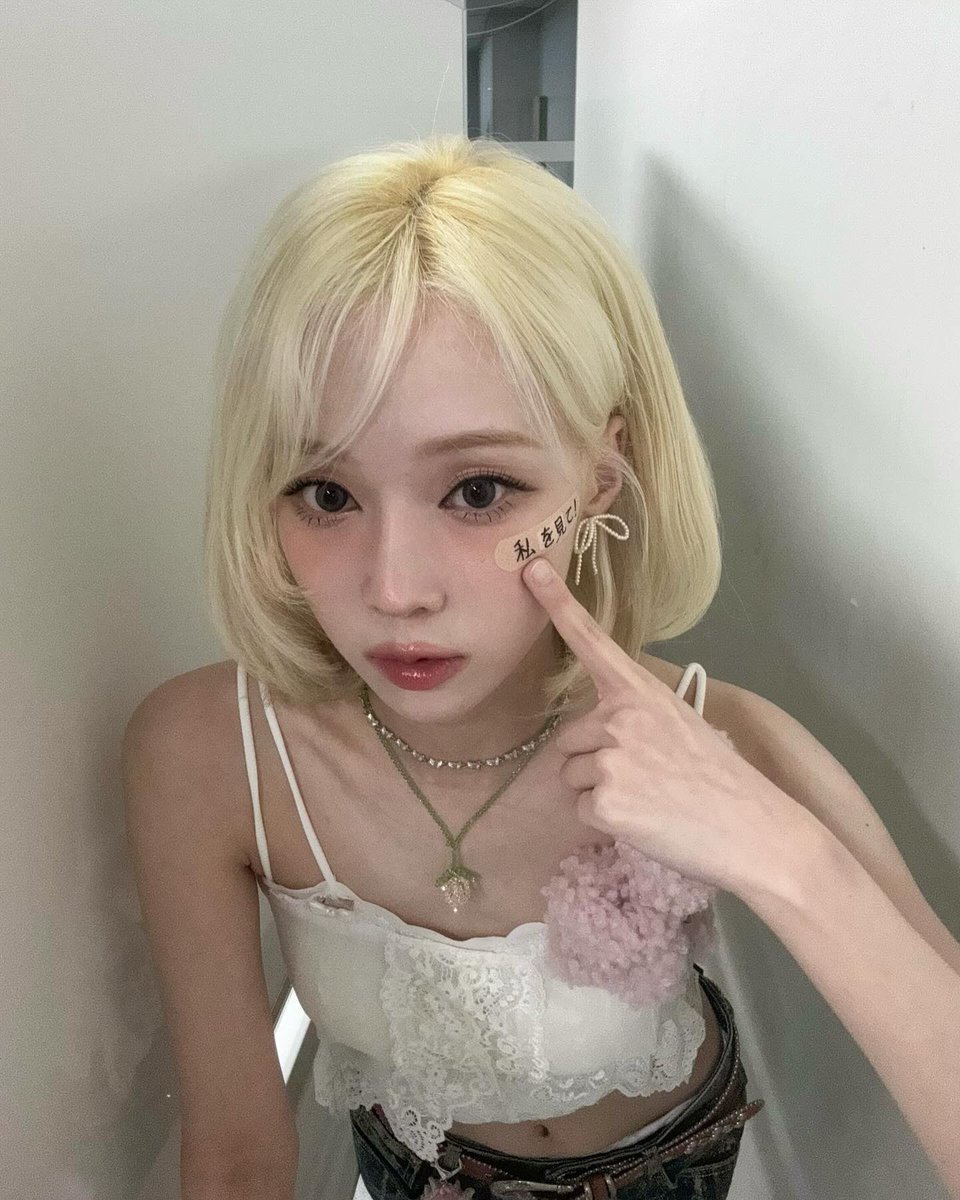 김민정 얼굴 tweet media