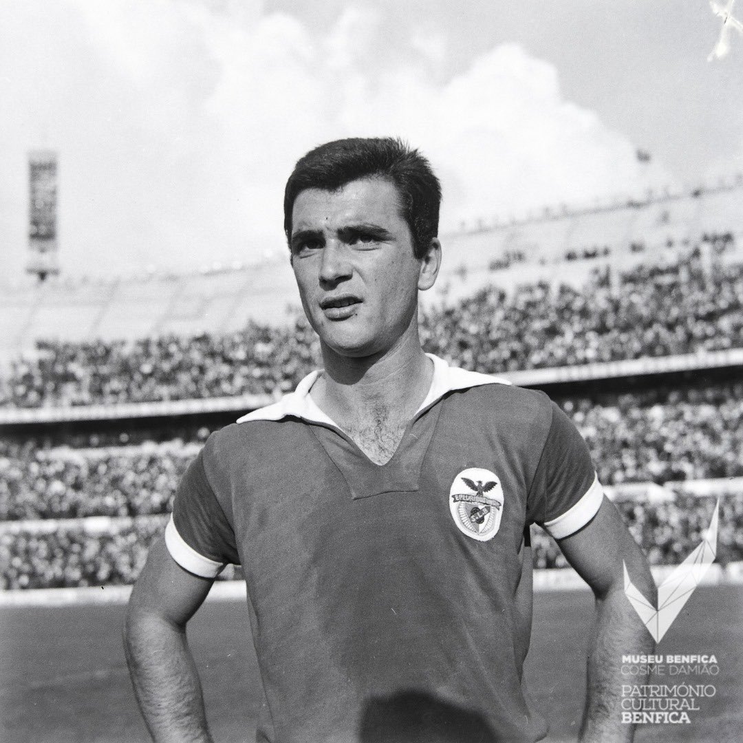 Neto e Humberto Fernandes, ambos Campeões Europeus, celebrariam hoje o seu aniversário. Serão sempre recordados por nós. 🔴⚪️

#EPluribusUnum