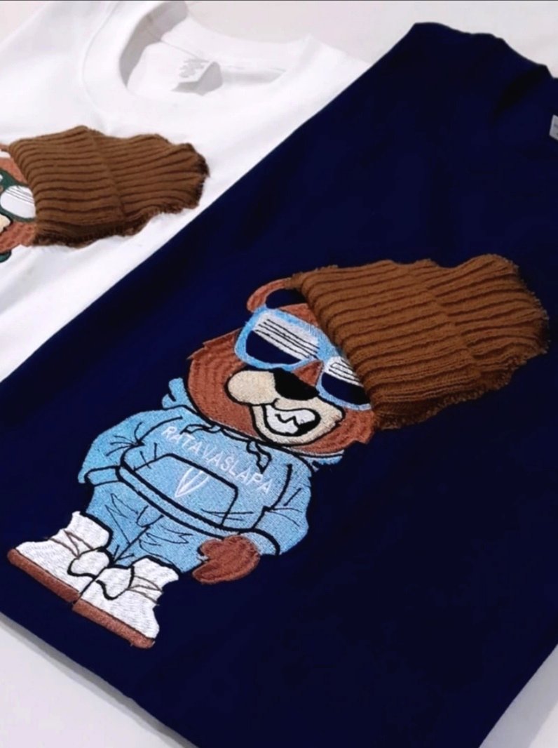 RV Tshirts R400
Red..White..Navy Blue..Grey..

#RataVaslapa <a href="/TownshipBrands/">Township Brands</a> <a href="/AndzoDNote/">The Bearded Nerd</a> <a href="/MolemaRebaoneC/">Rebaone Molema 🇿🇦</a> <a href="/SakhileDope/">Sakhile</a> <a href="/LGPonoane/">Lerato</a>