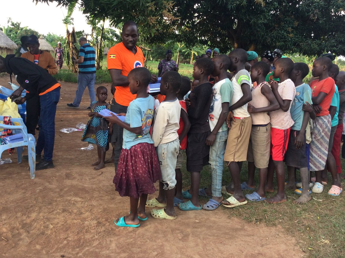 murphycharity_'s tweet photo. Global friendship, local impact!

Thanks to our UK supporter who visited our communities late September 2025, women &amp; children in rural Uganda are empowered to dream big &amp; achieve more
#HopeInAction #WomenEmpowerment https://t.co/kUgj82IkBv