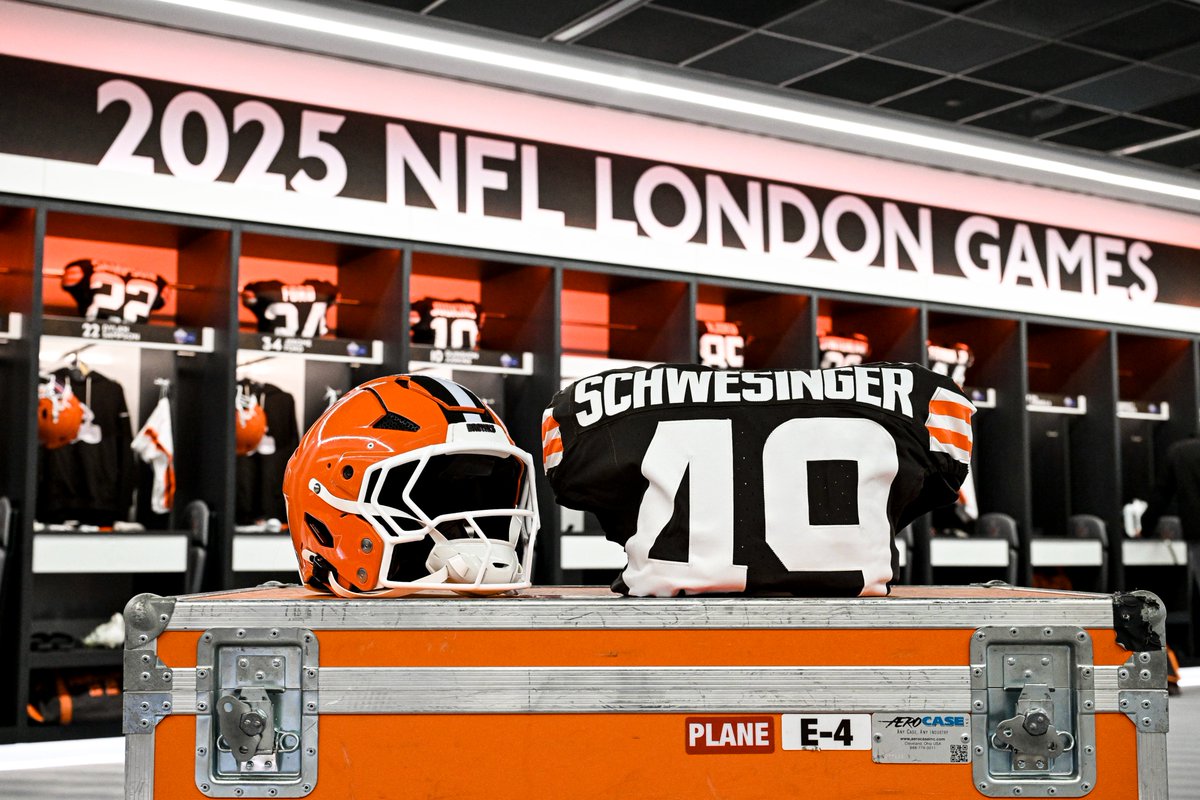 Browns's tweet photo. UK uniforms https://t.co/qMOP2PAJ0M