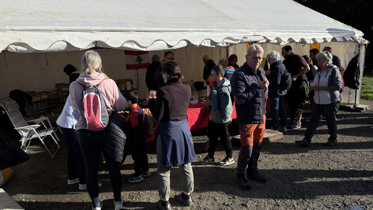 LIBAMI
Ce matin, comme 250 personnes, randonnée pour venir en aide à des enfants libanais et leur famille. #Liban #choletmaville #Cholet #nature