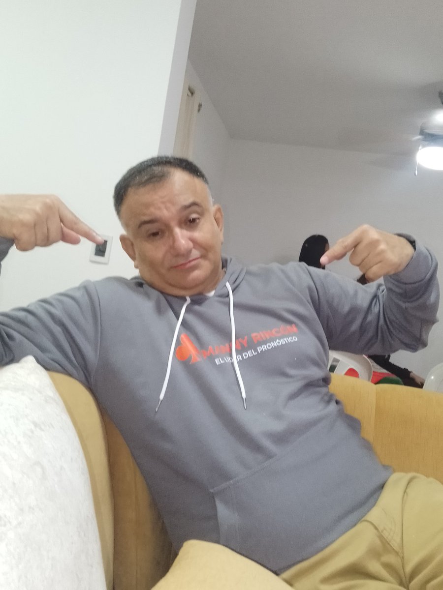 mannyhenrry's tweet photo. Saludos a todos..!
5/10/2025-Domingo.
NFL 🏈 

Estas son mis marcas hoy de la NFL 🏈.👇👇

Eagles -190
Seattle -190
Minnesota -190
Gigantes +2.5
Carolina +1.5
Washington +3.5
Las Vegas +6.5
Detroit -9.5
Arizona -7.5
Búfalo -7.5

Les agradecería un RT por favor..!
+584141876218 https://t.co/7tJ5ibDAHb
