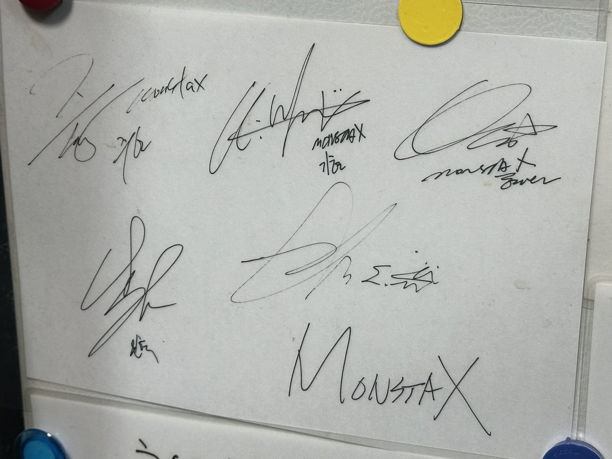 서울 말고 여행을 떠나니 색다른,,🫶
코드그라피와 MD 모두 다 잘 입고 다닌 강릉
연휴의 시작부터 즐거웠다🍀💚