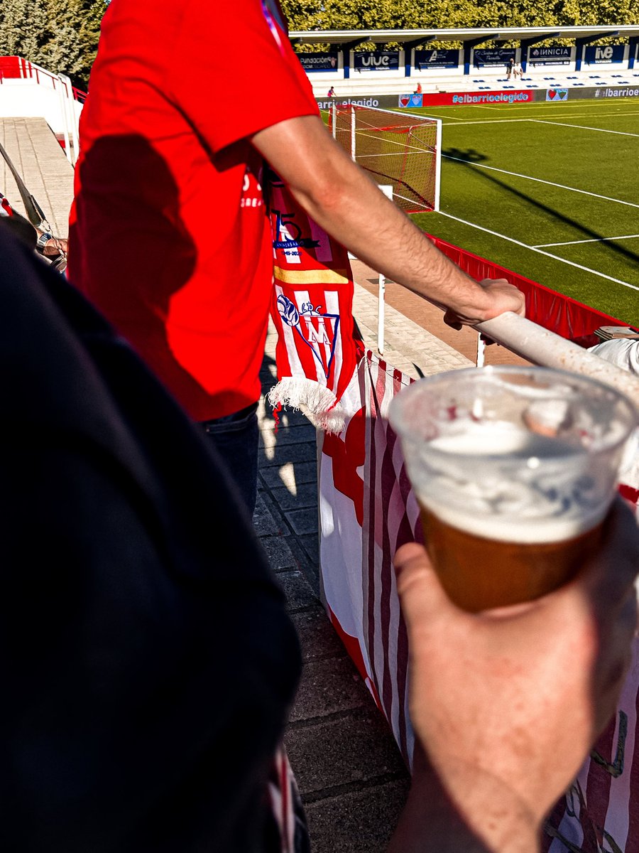 𝑺𝑬𝑳𝑨 tweet media