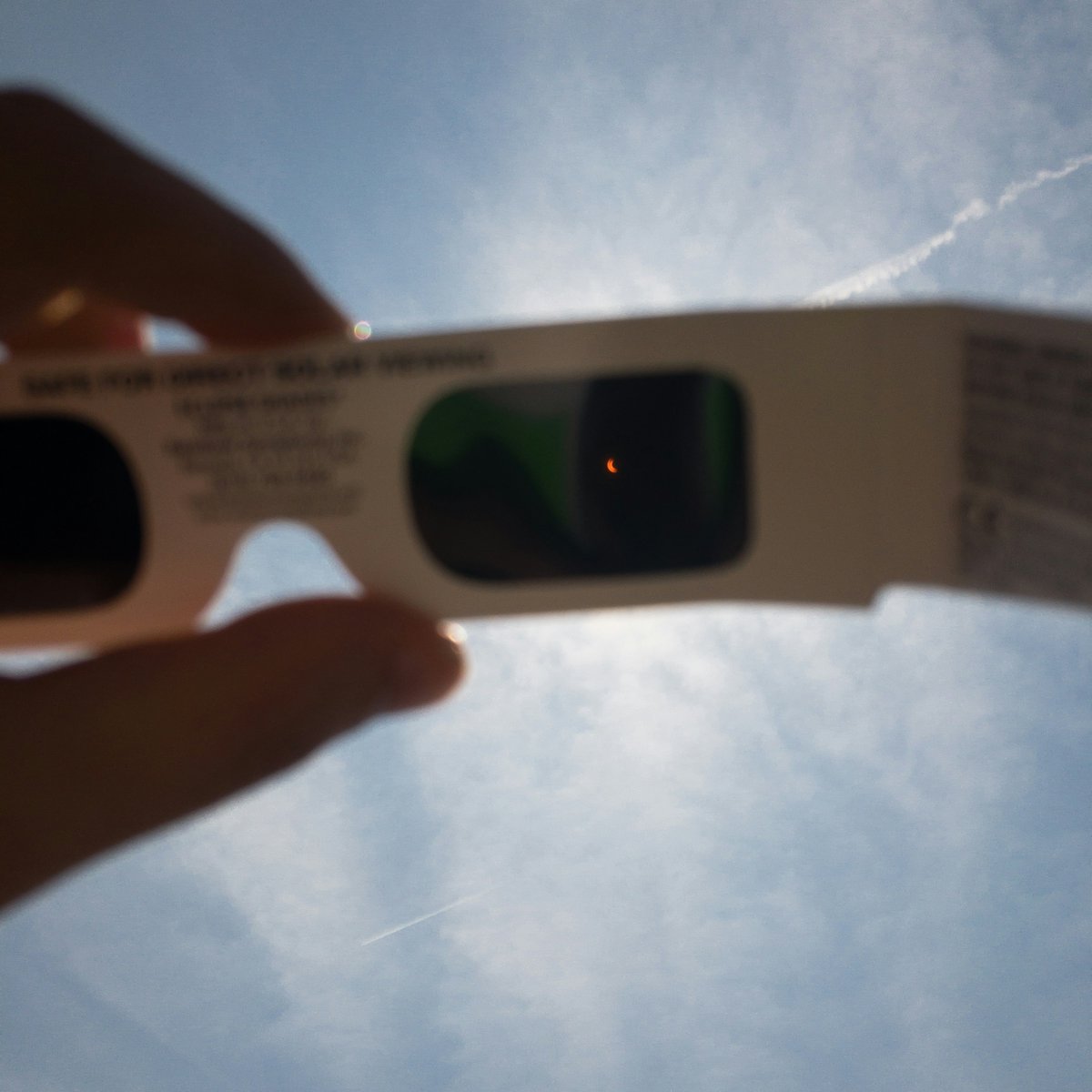 VeroSinmapa's tweet image. 😍No soy astrónoma, pero estoy fascinada: en 2026 habrá un #EclipseSolar total en España.

🌘 Un espectáculo único que no volveremos a ver en generaciones... ¡será épico!

📍Descubre cómo y dónde vivirlo -apúrate a reservar que vuelan los alojamientos-👉🏻 bit.ly/EclipSolEs