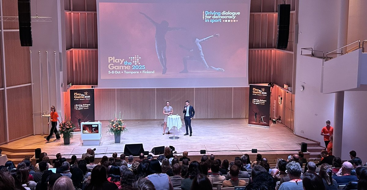 MinkysHighjinks's tweet image. Standing ovation @playthegame_org for 🏅Maggie Nichols—courageous survivor, champion gymnast, advocate for athletes speaking out to stop abuse.
Follow conference live here:
playthegame.org/conferences/pl…
#AthletesAgainstAbuse
