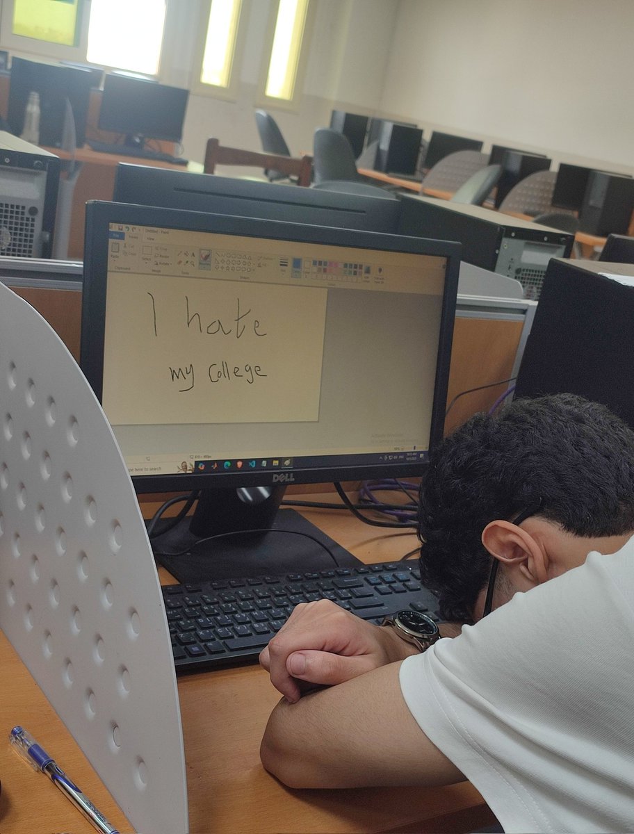 رشدي tweet media