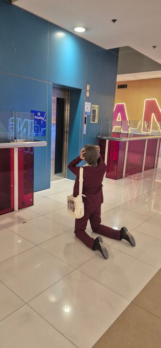 just showed miles edgeworth the elevator at sm megamall <a href="/jadedazes/">jade 🍉 active on ig</a>