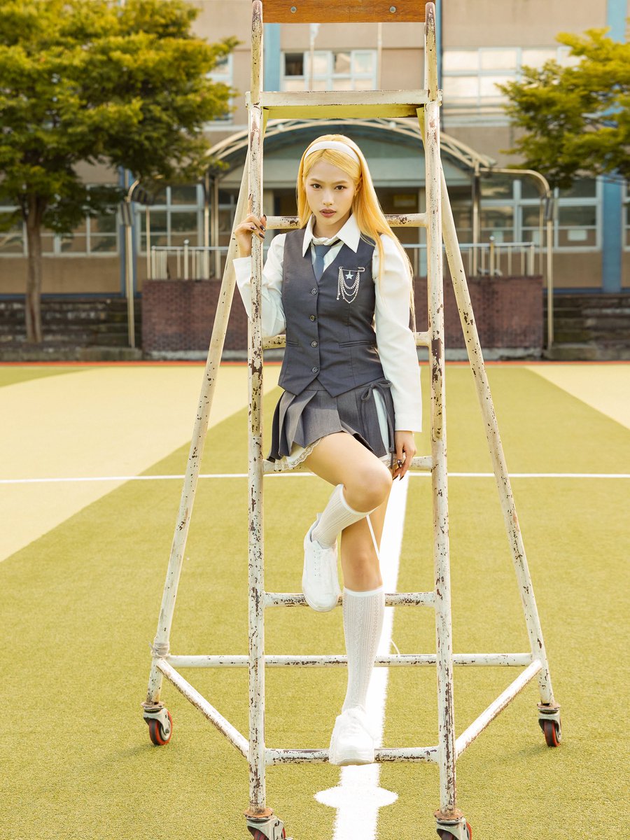 ⏐MiSO⏐5th  Album_ [SPOTLIGHT] Take 2
.
.
.
"When you up to sky"

#miso #spotlight #미소 #김미소 #스팟라잇