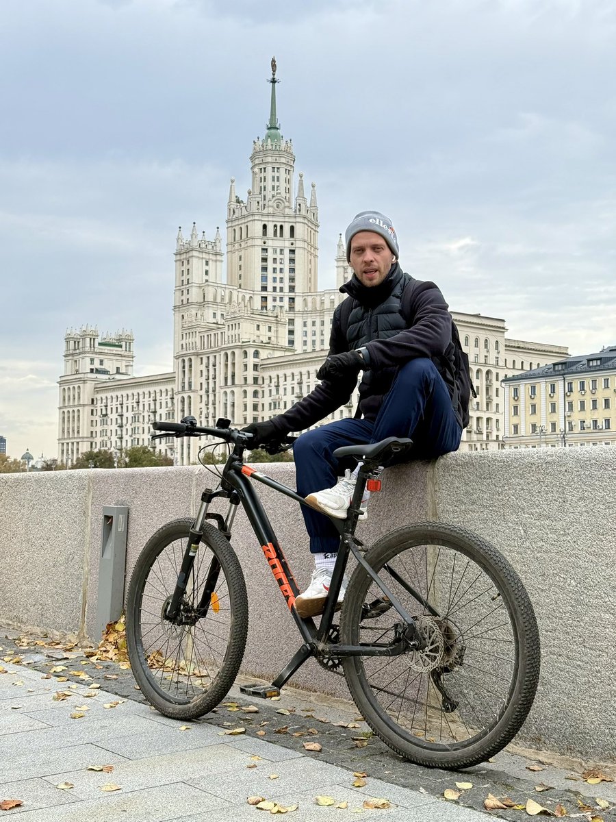 Сергец tweet media