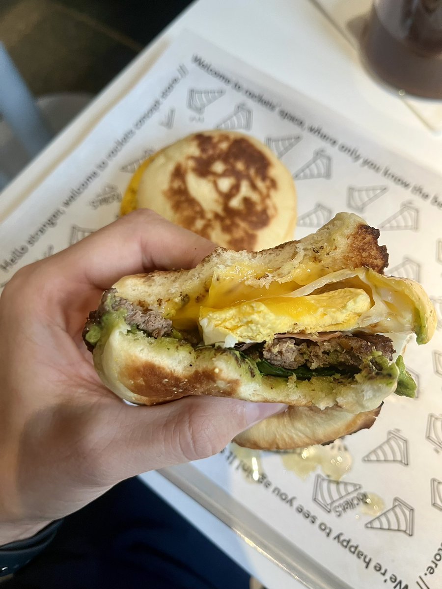 Сергец tweet media