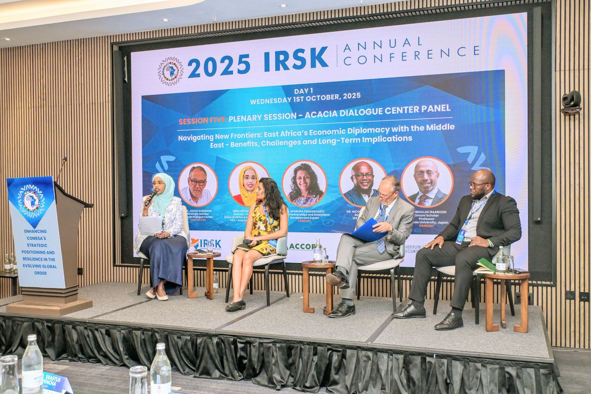 Homeinstitute's tweet photo. Economic diplomacy between Middle East &amp; East Africa took center stage at an extraordinary panel, experts stressed on the value of strategic &amp;diplomatic engagement with global partners emphasizing on South-South cooperation-under conference ‘Enhancing COMESA’s Strategic Position’ https://t.co/R3HP7eFS6W