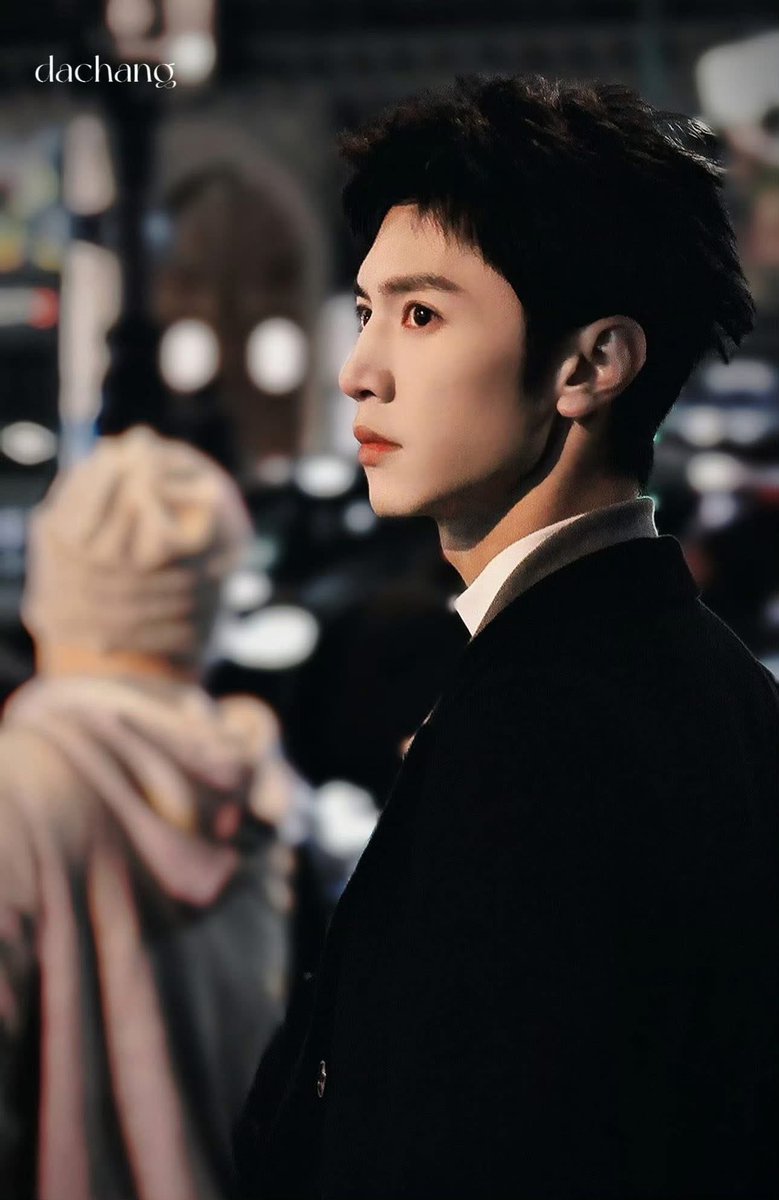 Xiu8689's tweet photo. Trần Triết Viễn, đêm Paris 05.10.2025 🩵 Siêu soáiiii

CHEN ZHEYUAN IN PFW 2025
#ChenZheyuan #陈哲远
#ChenZheyuanxCELINE 
#ChenZheyuanxCELINESS26 @celineofficial https://t.co/OcqUkYmWtZ