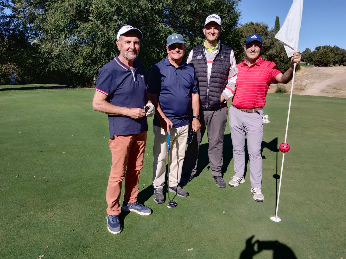 El Robledal Golf tweet media
