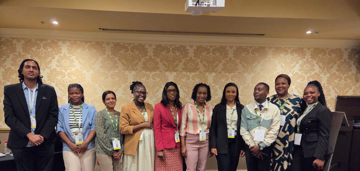 vnkwinika's tweet image. @PathReDCongress HPV research on full display at #PathReD2025! 🔬 Teams across South Africa showcased cutting-edge work in cervical health and diagnostics. Science in action! ✨
#HPVResearch #NHLS @Real_NHLS_SA #PathReDCongress2025