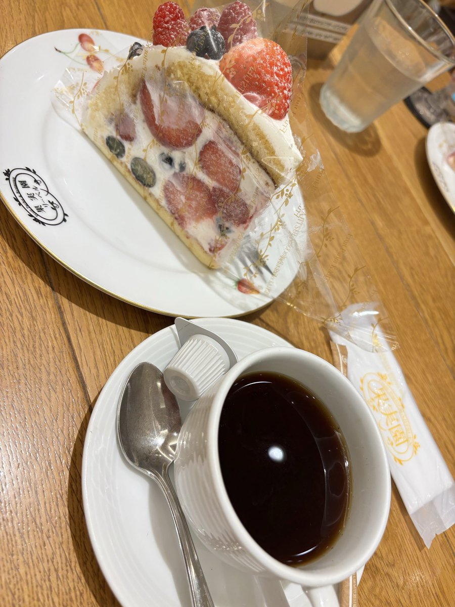 Venus_1130's tweet image. 昨日はTOC生誕祭に😊
Hilcrhymeは撮影許可あり
ました。😌💓
『Killer  Bars』の楽しそうな
TOCさんが
最高でした😎
＃Hilcrhyme
#TOC生誕祭2025