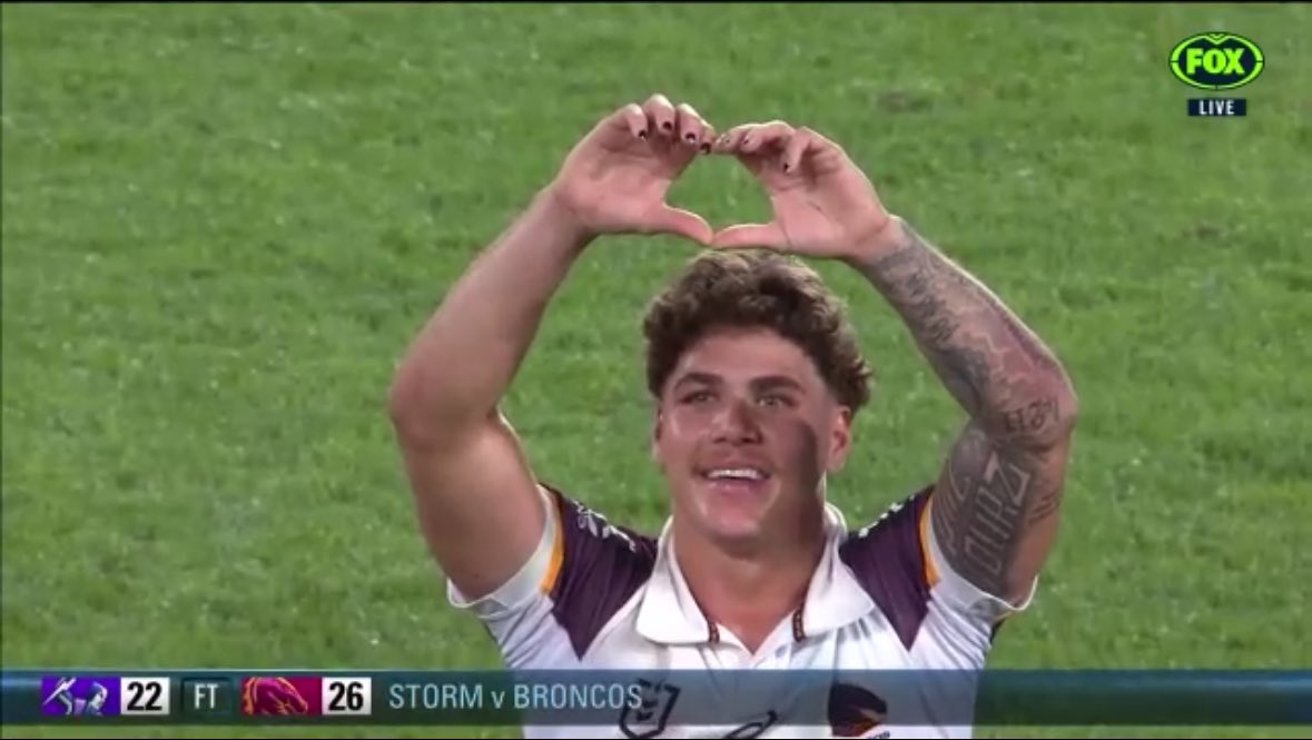 Rogovaki's tweet photo. Reece Walshhh the Man
#NRLStormBroncos 
#NRLGrandFinal https://t.co/WxNUbXUczm