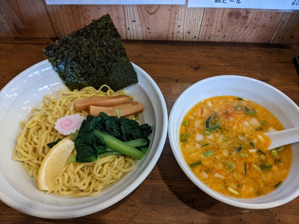kanekobd's tweet photo. ①2025/6/15
らーめん黒の木
★海老つけ麺
★チャーシュー丼

②2025/6/22
味のささき
★昆布だしラーメン·塩(限定)+味玉TP https://t.co/2GVx4z07Xm