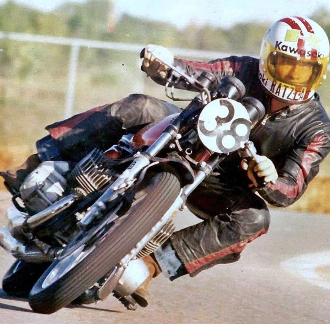 1979 (@Caferacer1979) / Posts / X