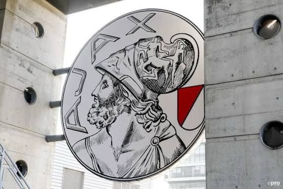 Cavinsky tweet media