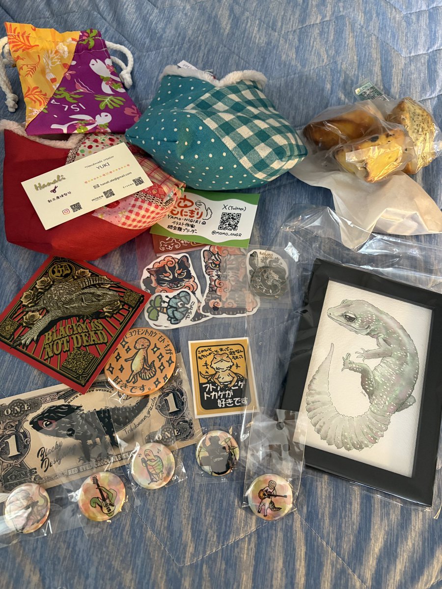 とんぶりお迎え品達♡
フクモモグッズの彩工房はなりさん
<a href="/MOMO_ONGR/">🦎やもにぎり🍙</a> やもにぎりちゃんから沖縄グッズ❤︎
<a href="/yukacanislupus/">yuka🐺</a> yukaさんから
ニシアフ原画！たった1色の顔料なの凄い
<a href="/sahashi_n_chi/">さはしんち</a> さはしんちさんのバンドバッヂとフトアゴステッカー🥺

<a href="/BlackyDesigning/">BLACKY DESIGNING</a> Blackyさんいつもありがとう😊