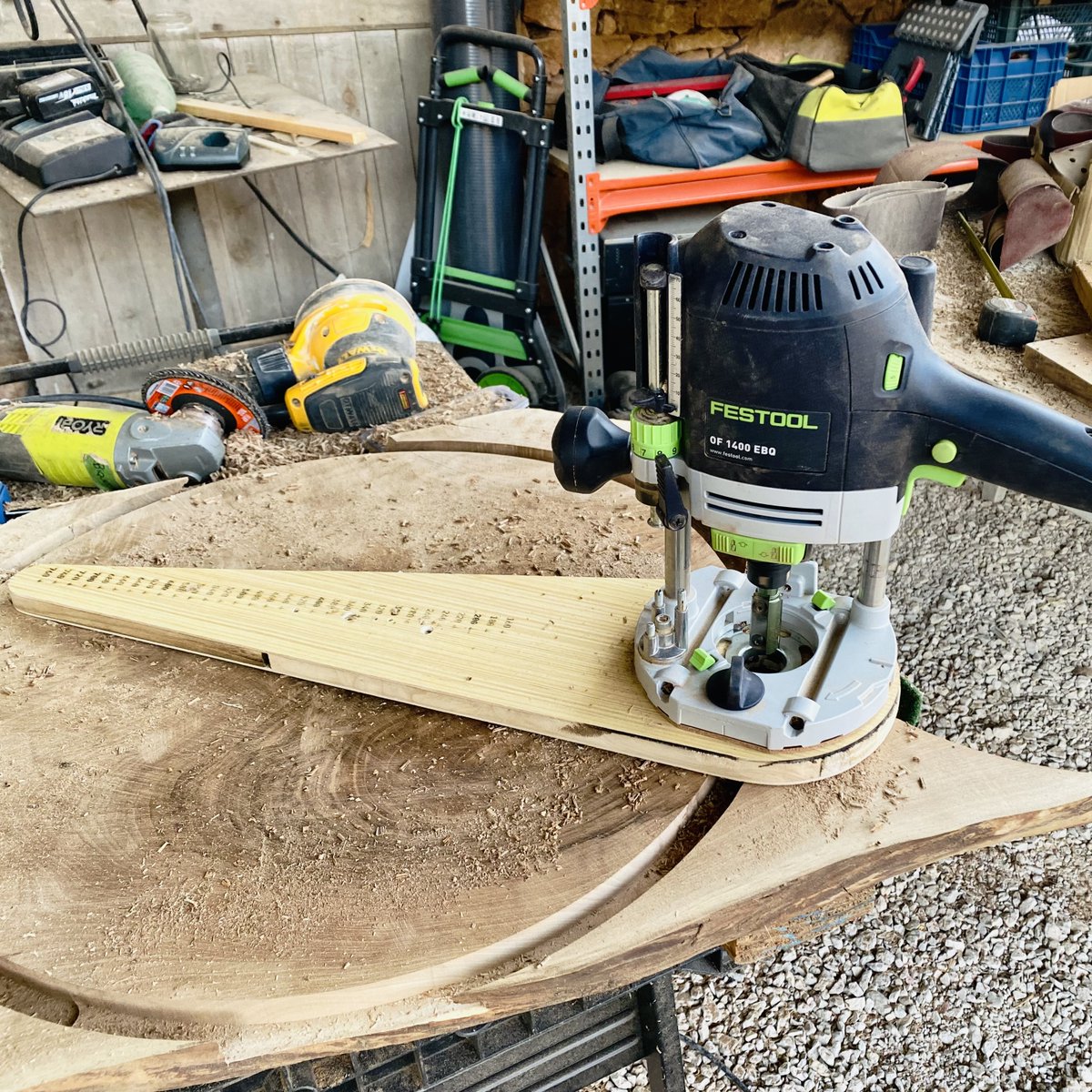 sylvainbiquette's tweet photo. Work in Progress. So much pleasure crafting plain wood natural clocks (wallnut here). https://t.co/g1ENxLjaCn https://t.co/03vFJd3vA0