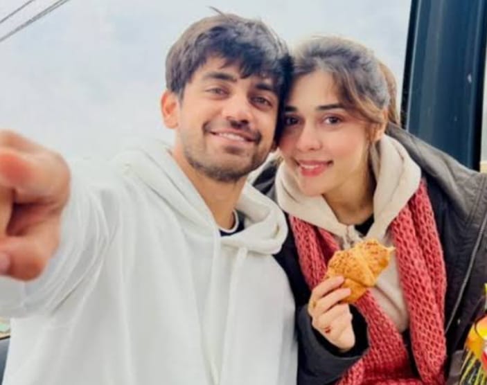 At what were all in being happening in way they lean without fear, like two halves that found their frontier...
365 DAYS OF AVISHA MAGIC