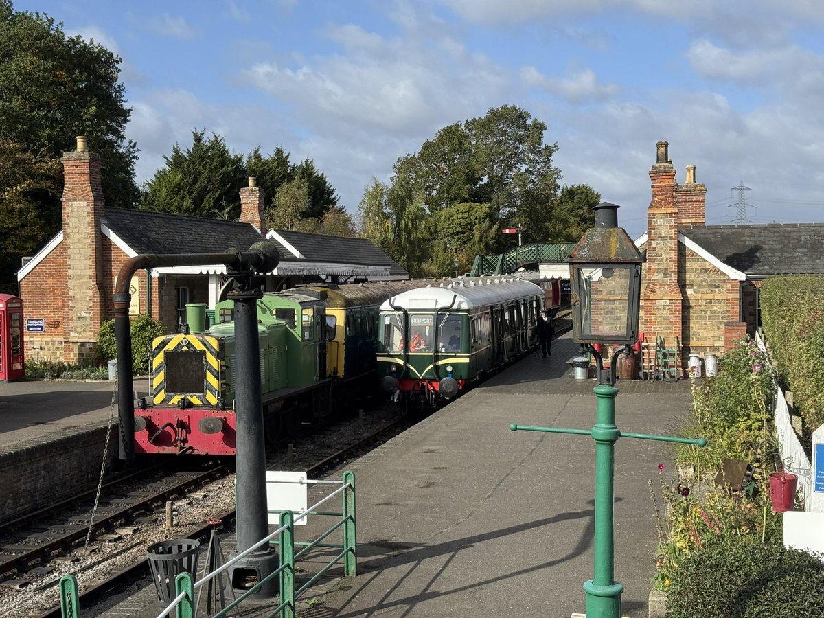 colnevalleyrail's tweet photo. Class 121 DMU W55033 is in operation today. https://t.co/n3p8SPYRsH