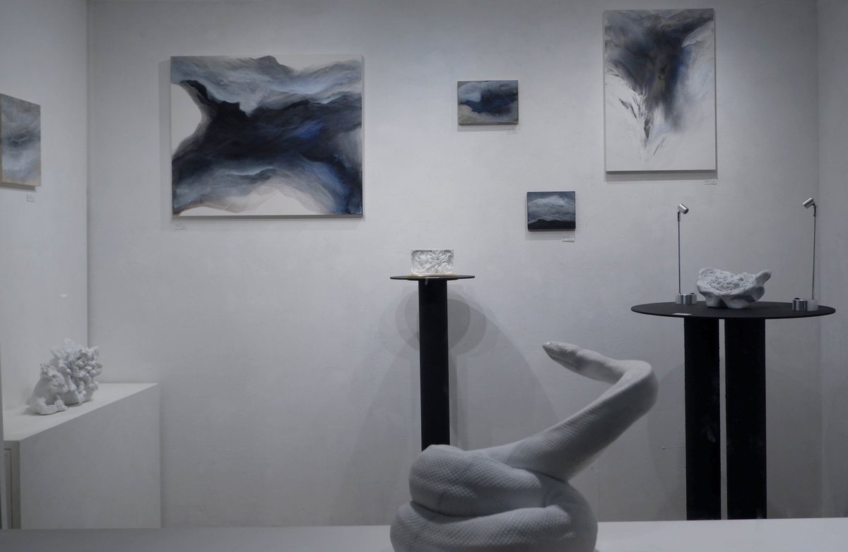 AZUR ROSE GALERIE tweet media