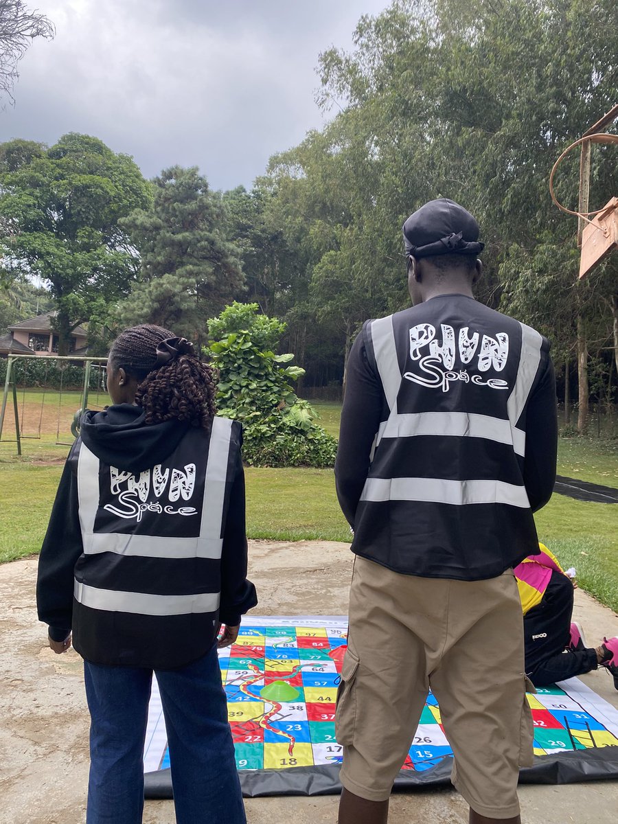 phunspace's tweet photo. The team is ready for you,
Come let’s dance, and play https://t.co/flfbXQjTSp