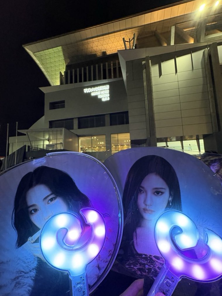 leeseoken's tweet photo. めっちゃ楽しかった！！！
センステから席近くて、みんな可愛すぎた〜！
トロッコの時距離近すぎてヤバかった笑笑 https://t.co/2Hx09ke4HG