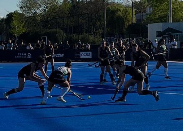 ferrocarriloest's tweet photo. #HockeyFemenino 🏑
23° Fecha
1° "A"
#SantaBárbara 1 - #Ferro 1 (Eugenia López Gaudiero) (📷)
1° "E" Zona "1"
#Ferro "B" 0 - #CentroNaval "B" 0
1° "F" Zona "1"
#Ferro "C" 3 (Daniela Panaro, Luana Sánchez, Sofía Rapetti) - #Racing "B" 3
1° "G" Zona "3"
#Ferro "D" tuvo fecha libre https://t.co/dfDNgfddEK