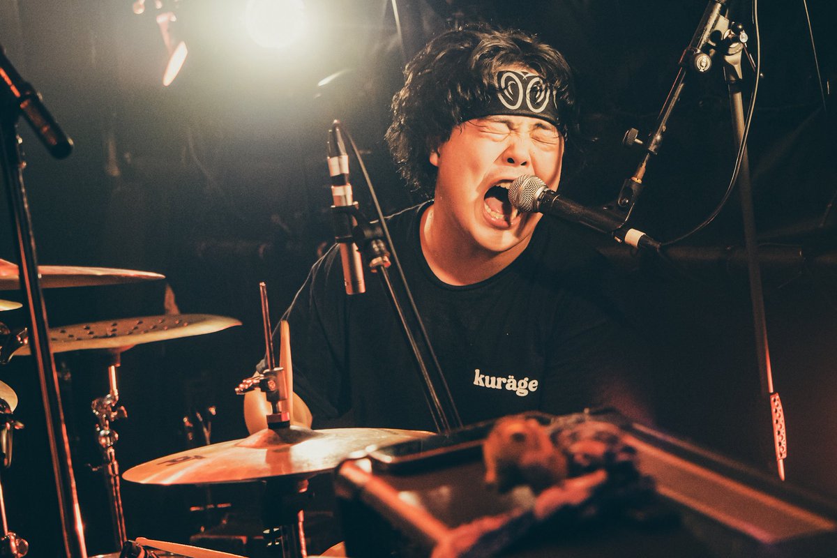 ring_circuit's tweet photo. 10/5(日) 「OSAKA RING CIRCUIT 2025」

PAIL OUT @PailOut 

at BRONZE

写真 @ai_hasumi09 

#ORC25 https://t.co/TEUzl3jyAX