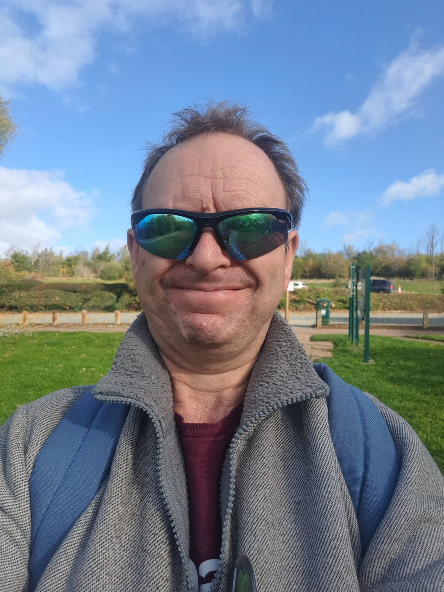 nigelhennessey's tweet photo. Out in uk Milton Keynes  enjoying the sunshine https://t.co/S019Bw6KkU