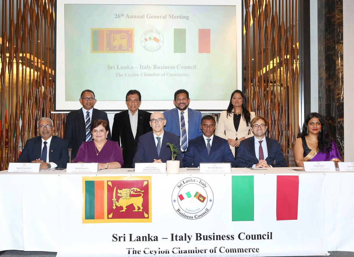 Glow ✨ tweet media