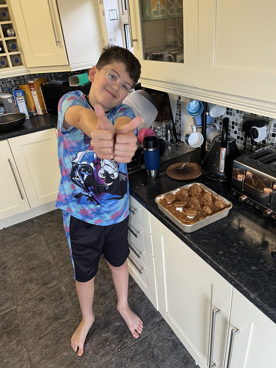 lee dyson tweet media