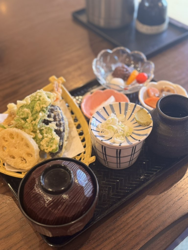 Moj02516Se's tweet photo. 実にうまい蕎麦じゃったな👴 https://t.co/0xZ6nMMyiJ