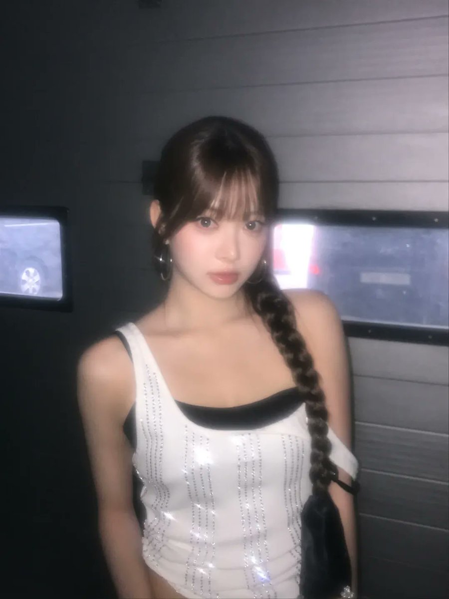EUNCHAE CENTRAL tweet media