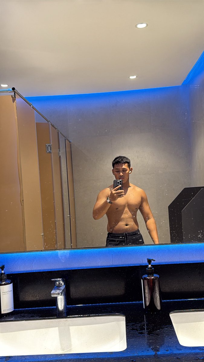 rrrreeyyyy's tweet photo. 💪🏻 https://t.co/msMfyf4iBS