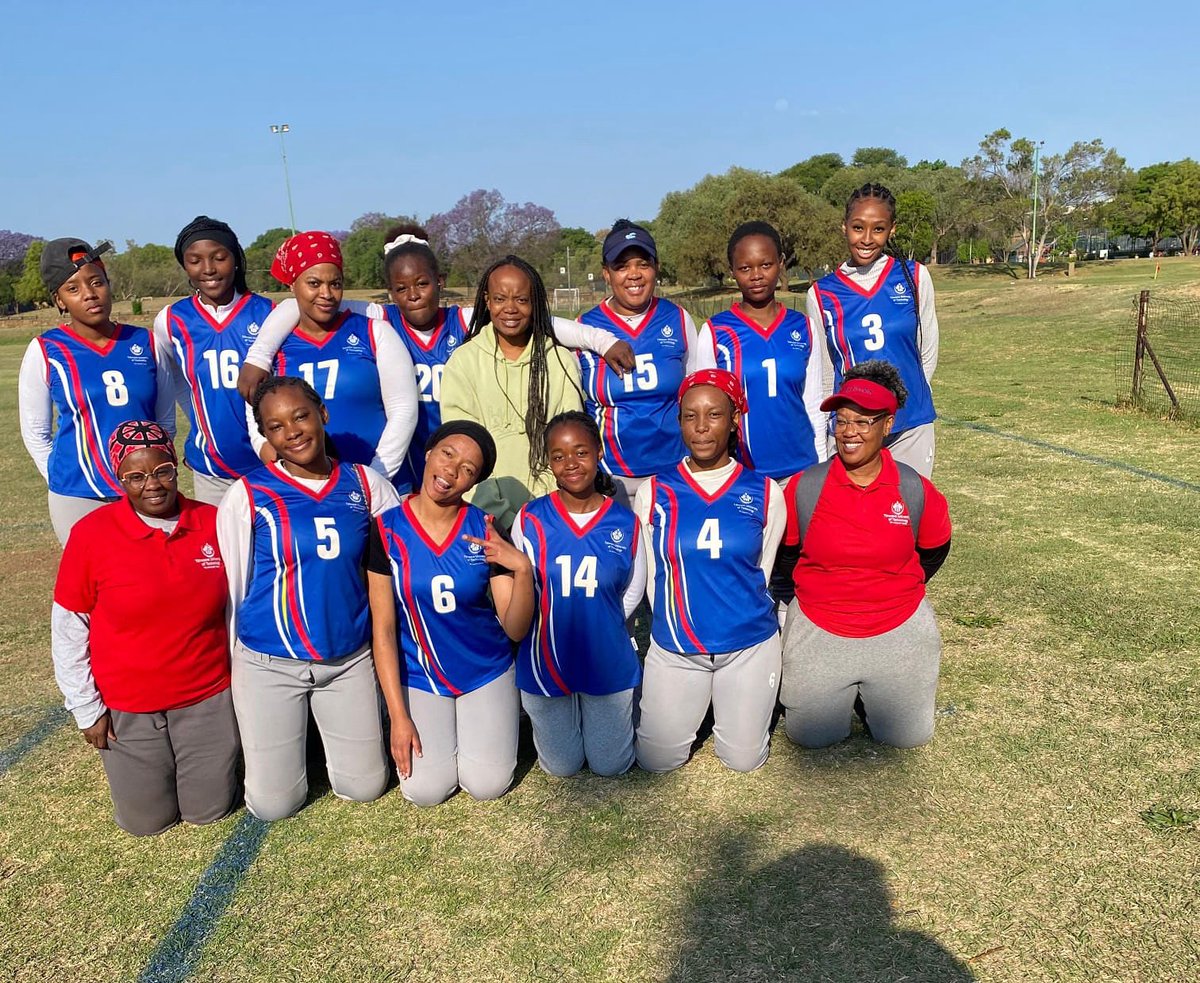 Sport_TUT's tweet photo. #TUTSoftball teams participated in the Tshwane Softball Association (TSA) Major League. Results are as follows:
Women:
TUT 8 - 12 Veritas
TUT 12 - 13 Acadeo Ladies
Men:
TUT 2 - 13 Varsity College
TUT 8 - 8 Jets
#TUTSoftball #HomeofChampions
#FromGoodToGreat https://t.co/HNqMJzHBVM
