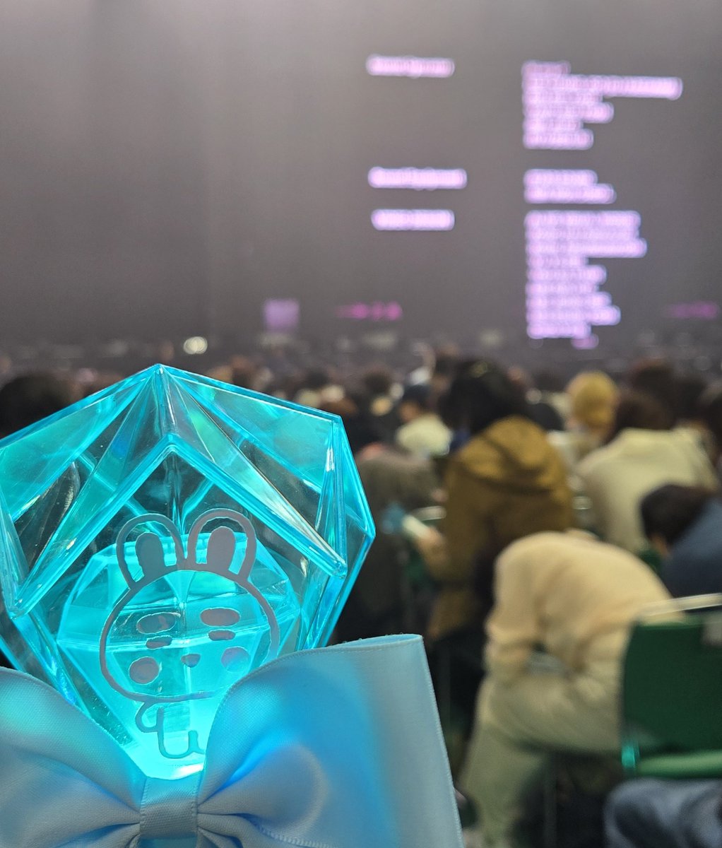 shinee_nya's tweet photo. とても充実した楽しい3日間だった💎おにゅのライブも最高だったけど、やっぱりみんなと会ってお話出来るのもとてもうれしい‼️東京散策も出来て��やすいし、やっぱ武道館は最高✨そんな機会を与えてくれたおにゅ&amp;スタッフさんに感謝⤴️
#ONEW_THE_LIVE_PERCENT
#ONEW_SAKU https://t.co/lXPLS0srYD